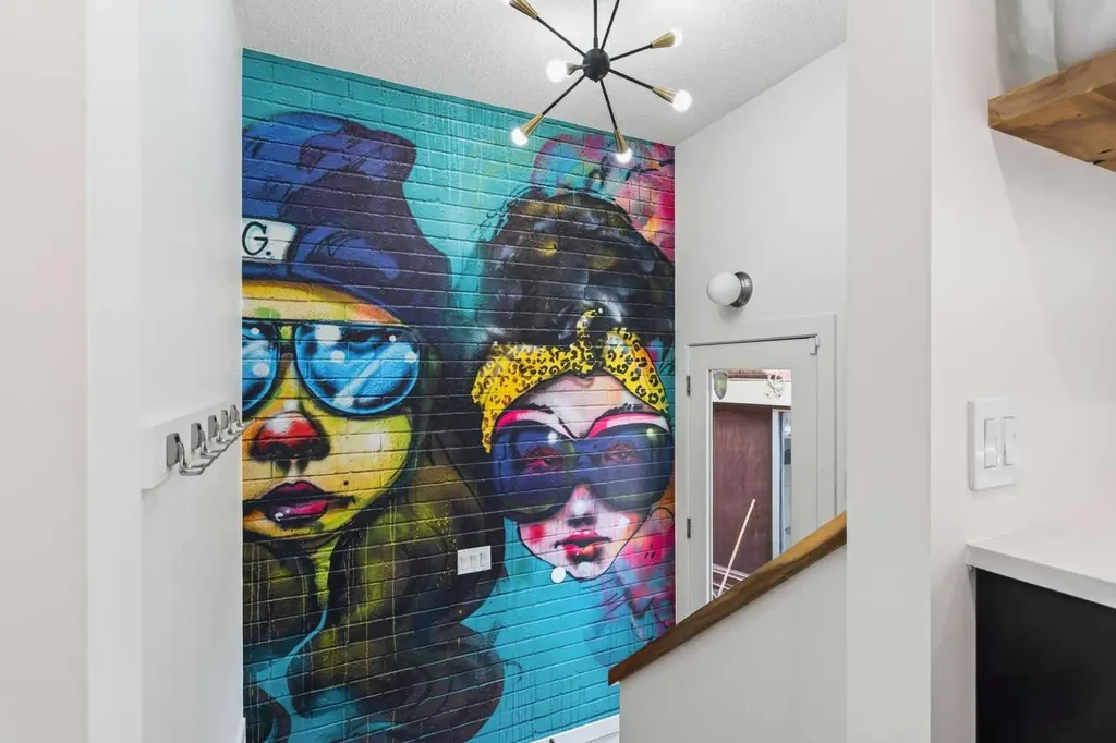 824 Cannell Road SW Calgary AB T2W 1T4