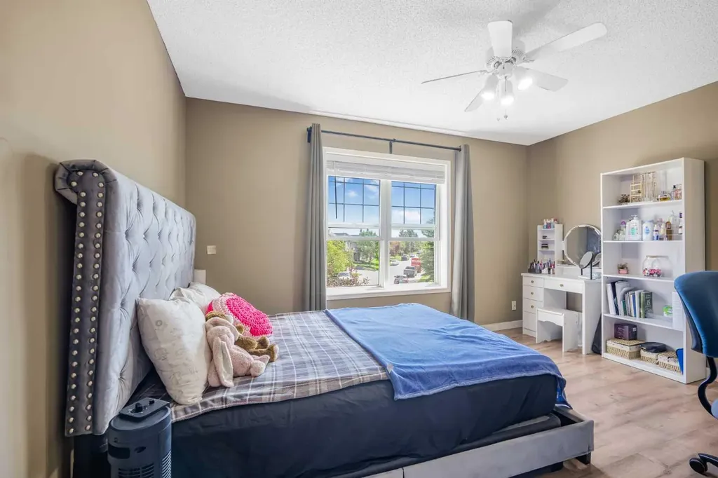 43 Covington Close NE Calgary AB T3K 4M2