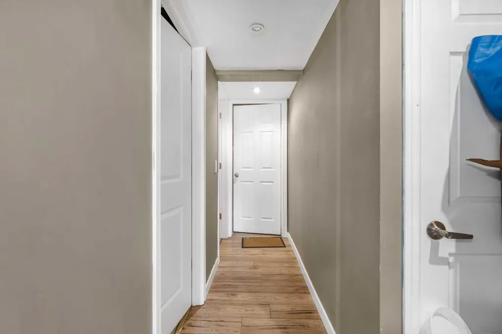 43 Covington Close NE Calgary AB T3K 4M2