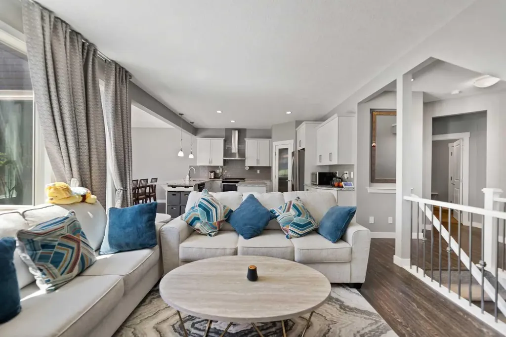 68 Nolanlake Point NW Calgary AB T3R0W2
