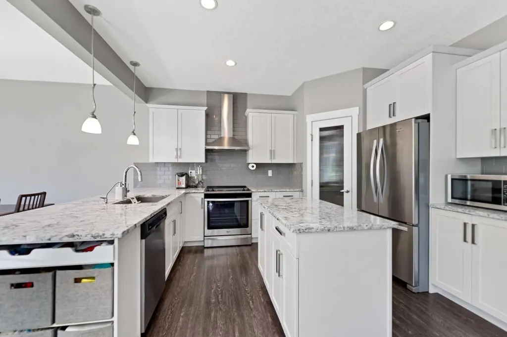 68 Nolanlake Point NW Calgary AB T3R0W2