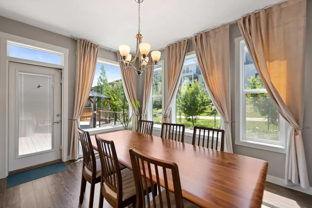 68 Nolanlake Point NW Calgary AB T3R0W2