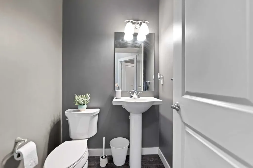 68 Nolanlake Point NW Calgary AB T3R0W2