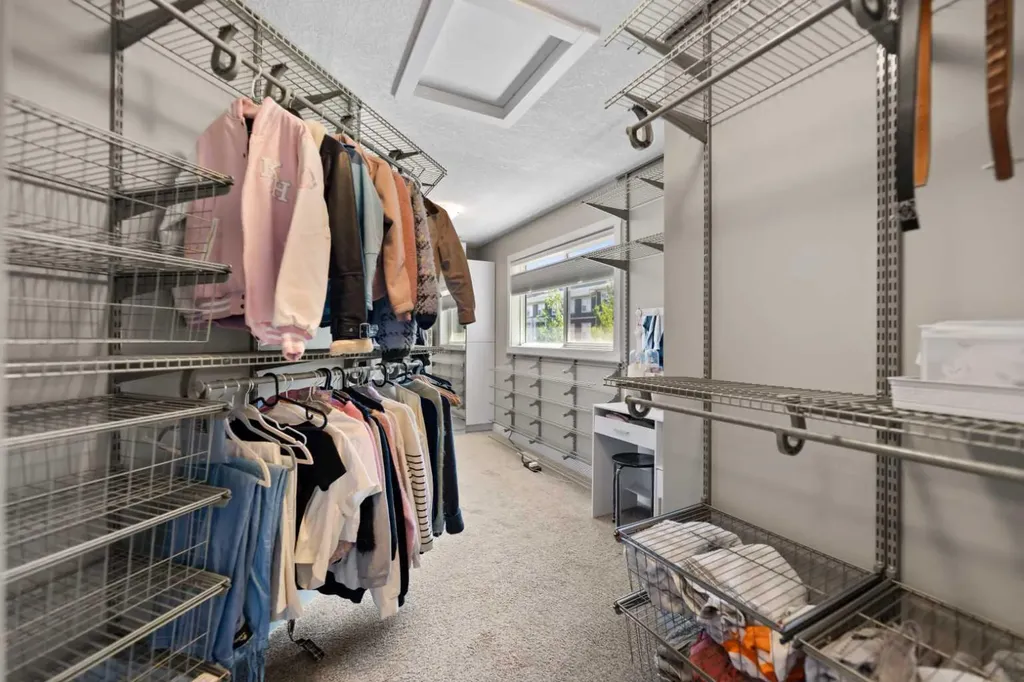 68 Nolanlake Point NW Calgary AB T3R0W2