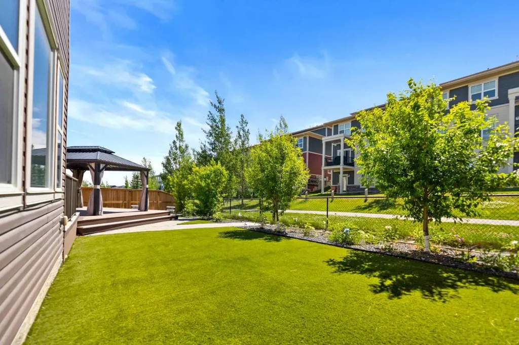 68 Nolanlake Point NW Calgary AB T3R0W2