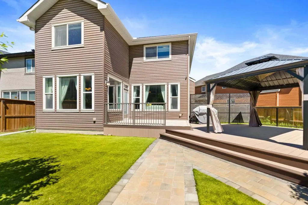 68 Nolanlake Point NW Calgary AB T3R0W2