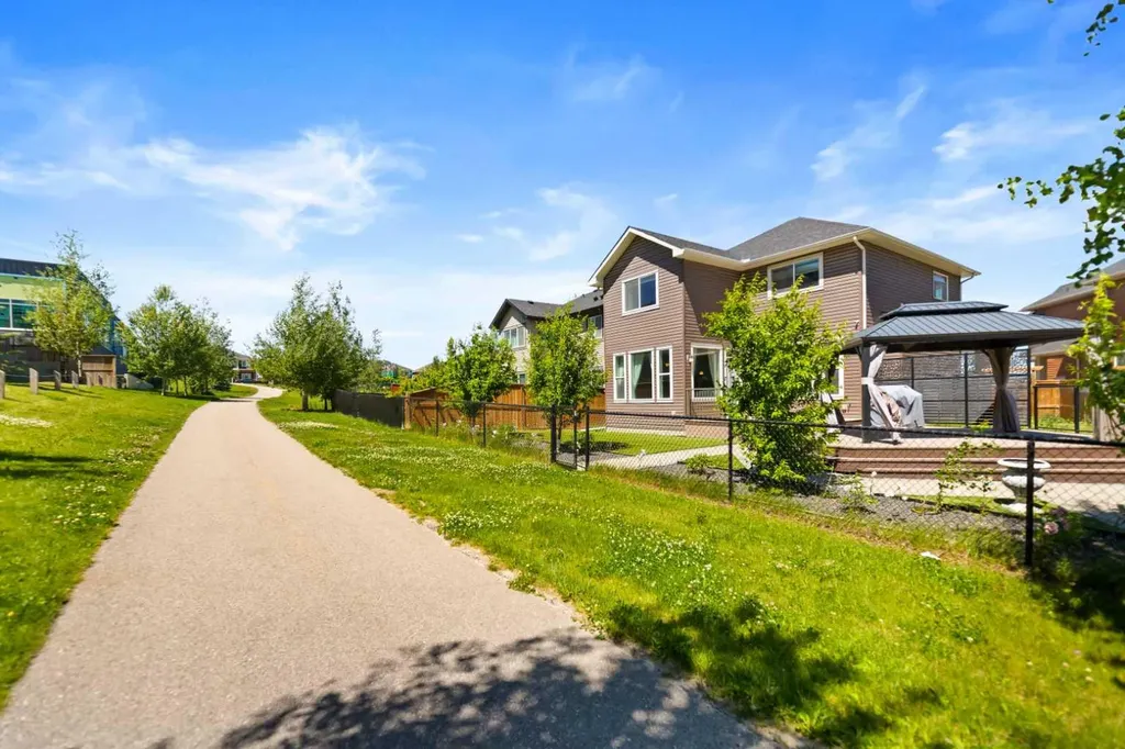 68 Nolanlake Point NW Calgary AB T3R0W2