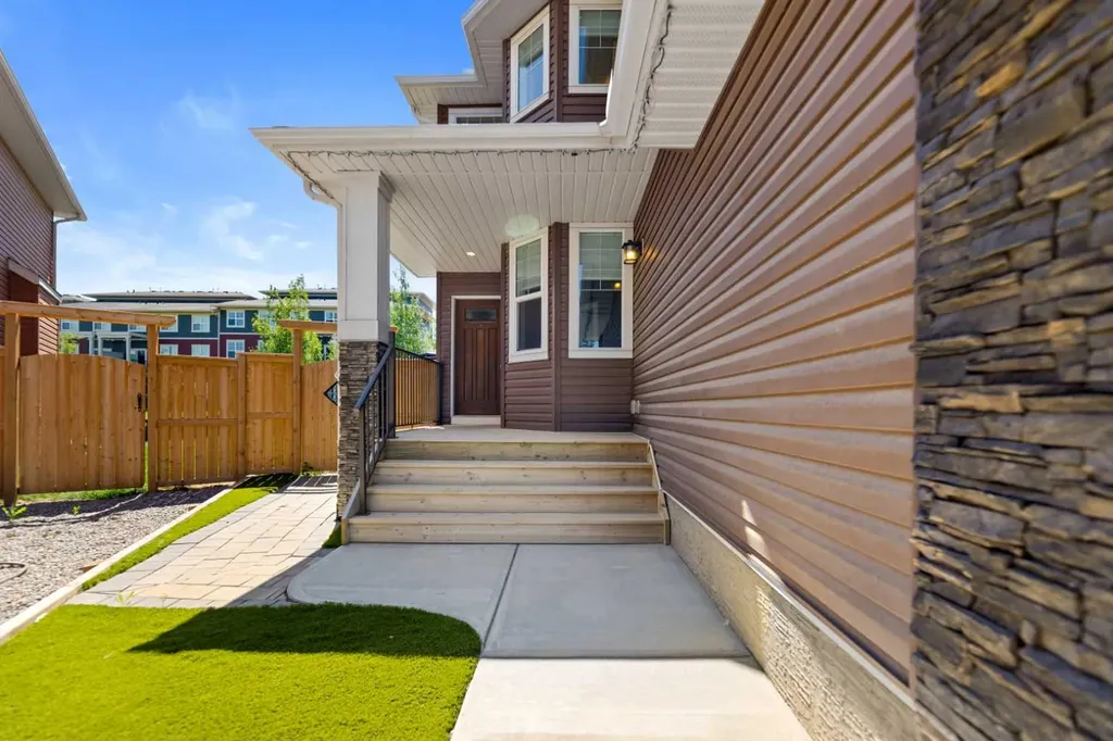 68 Nolanlake Point NW Calgary AB T3R0W2