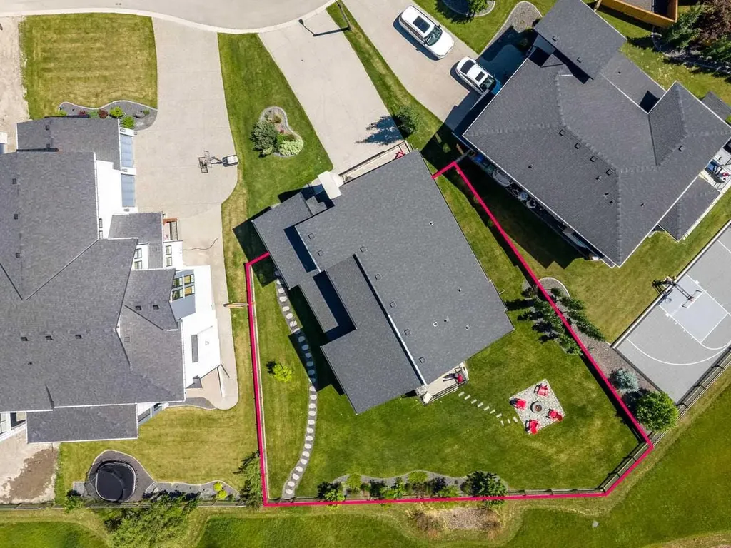 90 Juneberry Heights Rural Rocky View County AB T3Z0E6