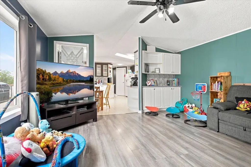 10807 97 Street Clairmont AB T0H0W0