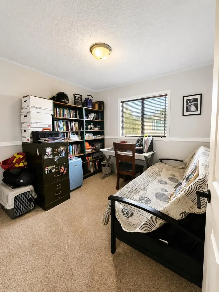 21 Jackson Place Whitecourt AB T7S1T7