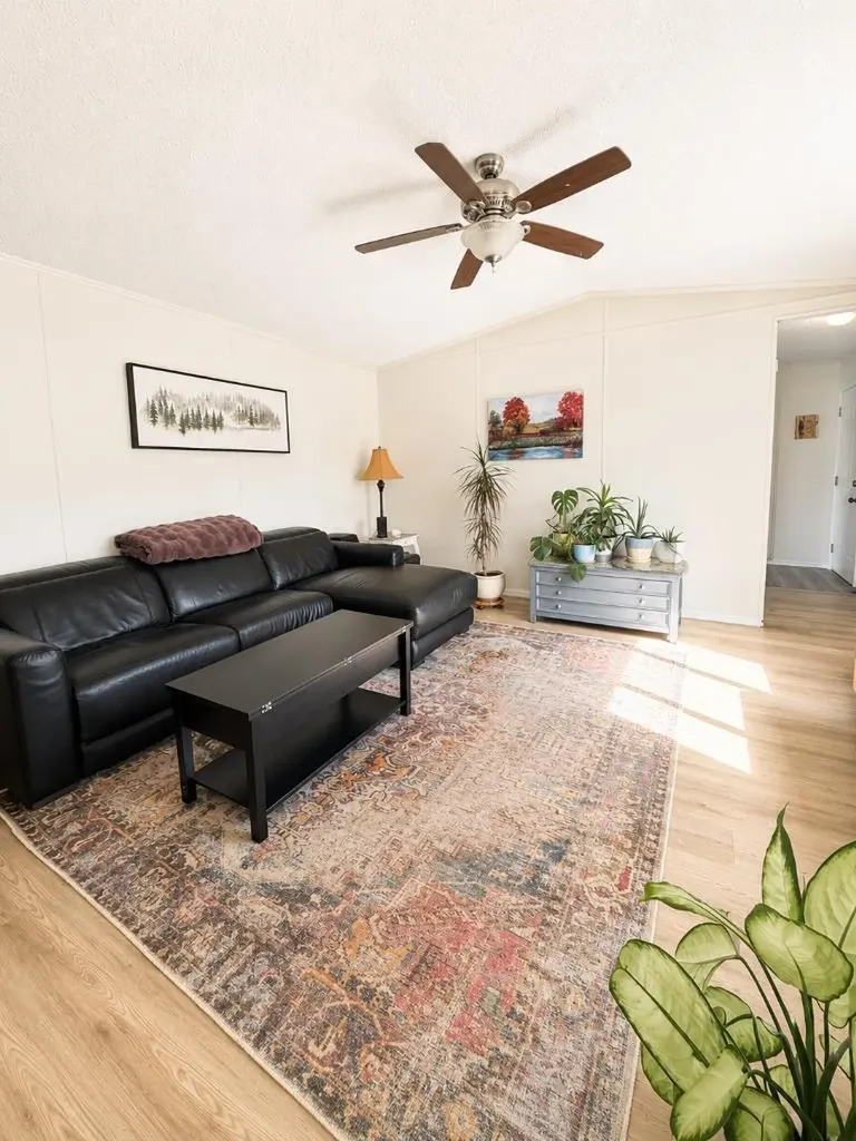 21 Jackson Place Whitecourt AB T7S1T7