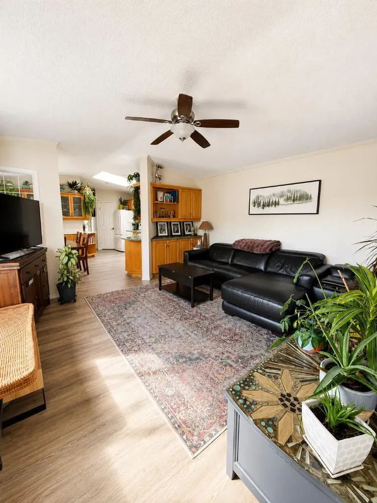 21 Jackson Place Whitecourt AB T7S1T7