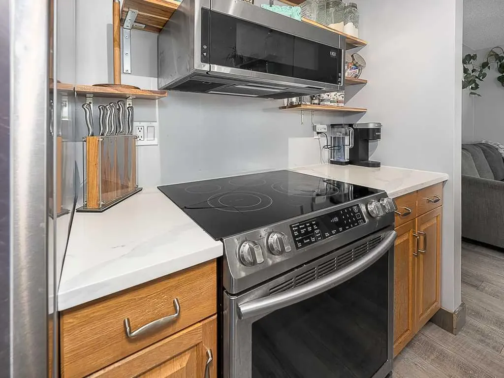 93 Grier Place NE Calgary AB T2K 5Y5