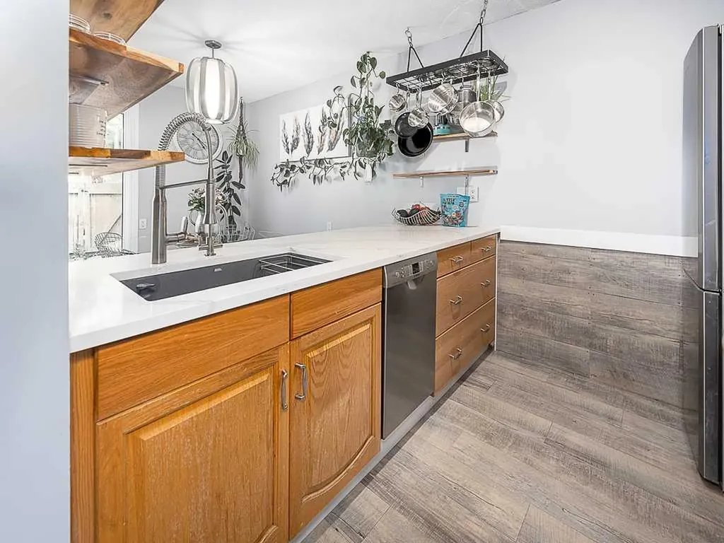 93 Grier Place NE Calgary AB T2K 5Y5