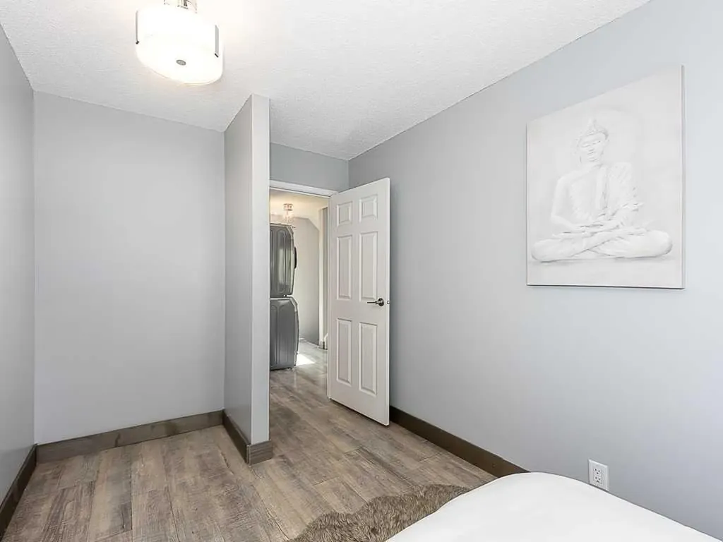 93 Grier Place NE Calgary AB T2K 5Y5