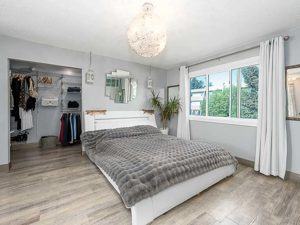 93 Grier Place NE Calgary AB T2K 5Y5