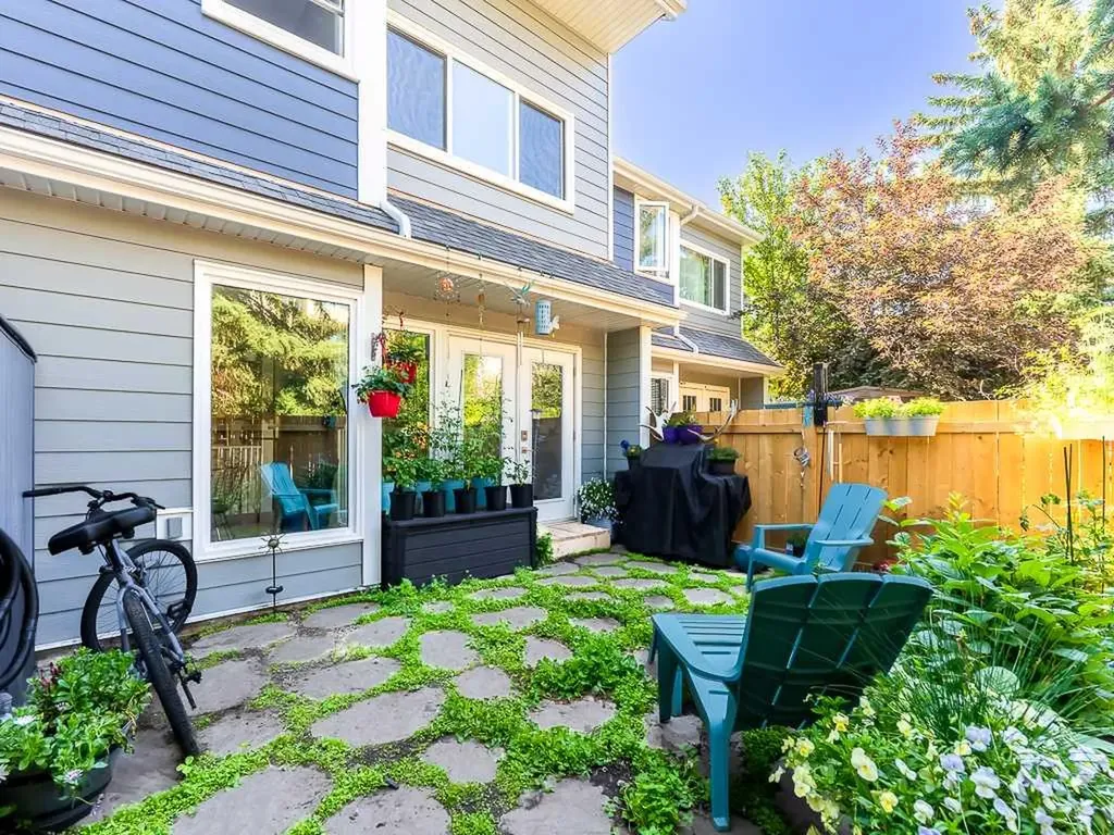 93 Grier Place NE Calgary AB T2K 5Y5
