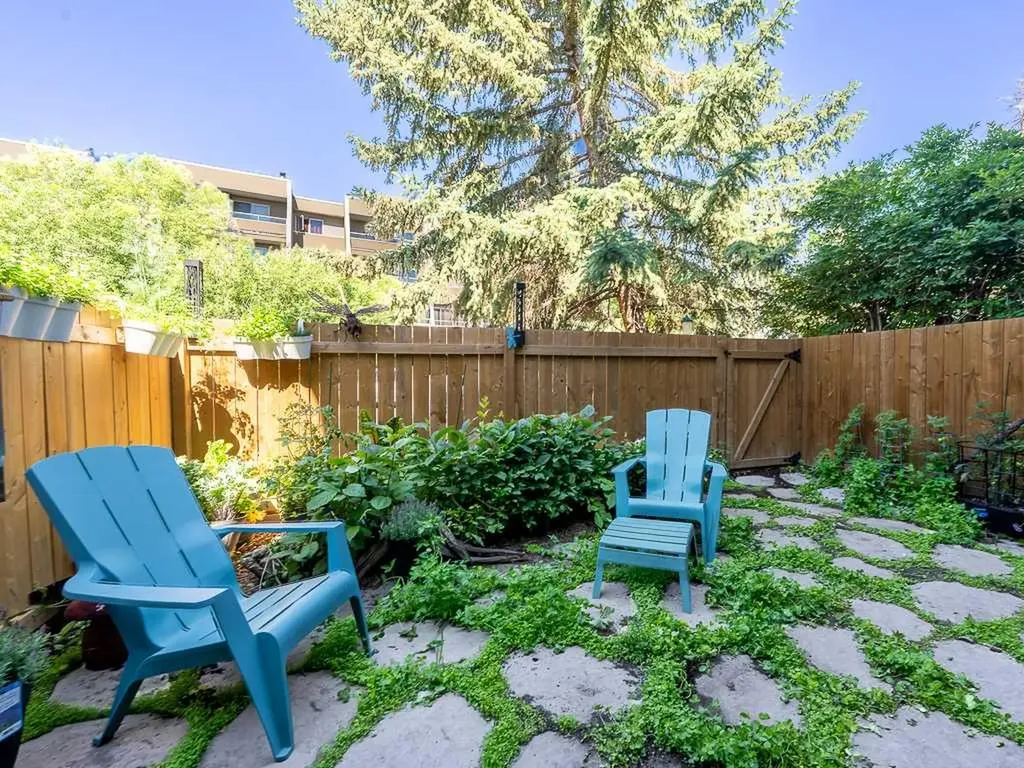 93 Grier Place NE Calgary AB T2K 5Y5