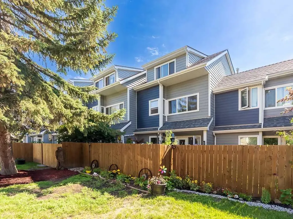93 Grier Place NE Calgary AB T2K 5Y5
