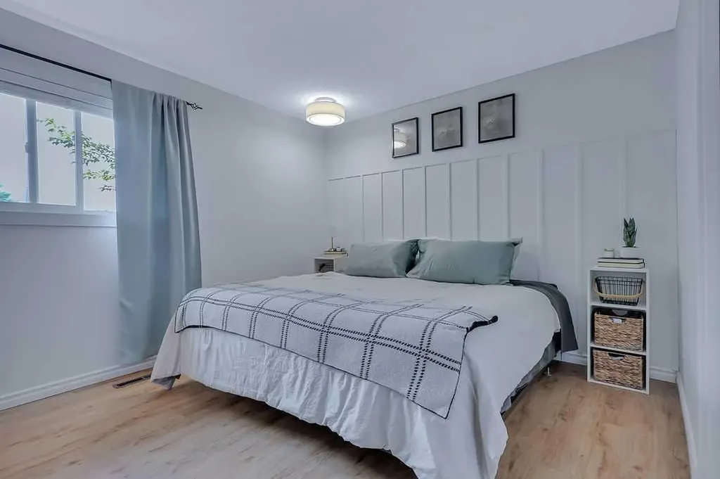 4 Anders Street Red Deer AB T4R 1B8
