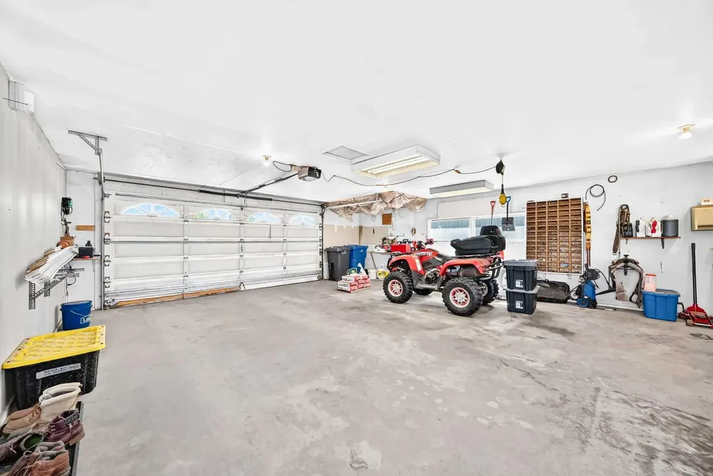 112173 2253 Drive E Rural Foothills County AB T1S 4V5