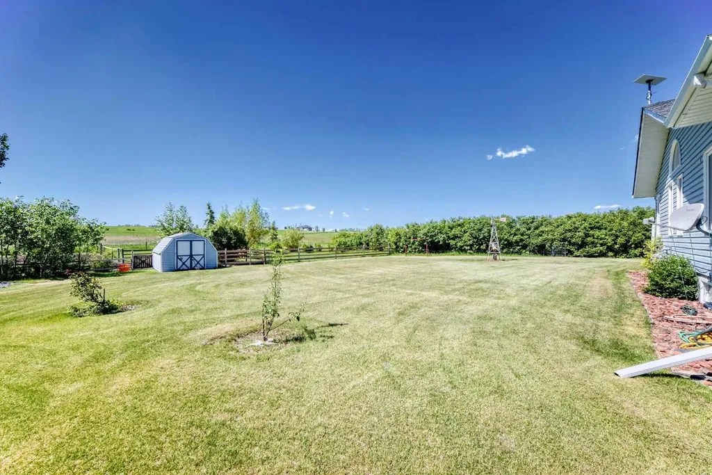 112173 2253 Drive E Rural Foothills County AB T1S 4V5