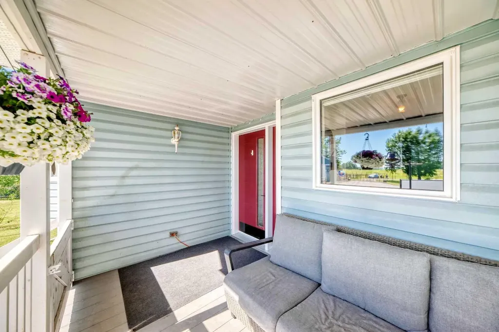 112173 2253 Drive E Rural Foothills County AB T1S 4V5