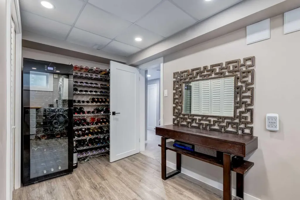 2031 30 Avenue SW Calgary AB T2T 1R3