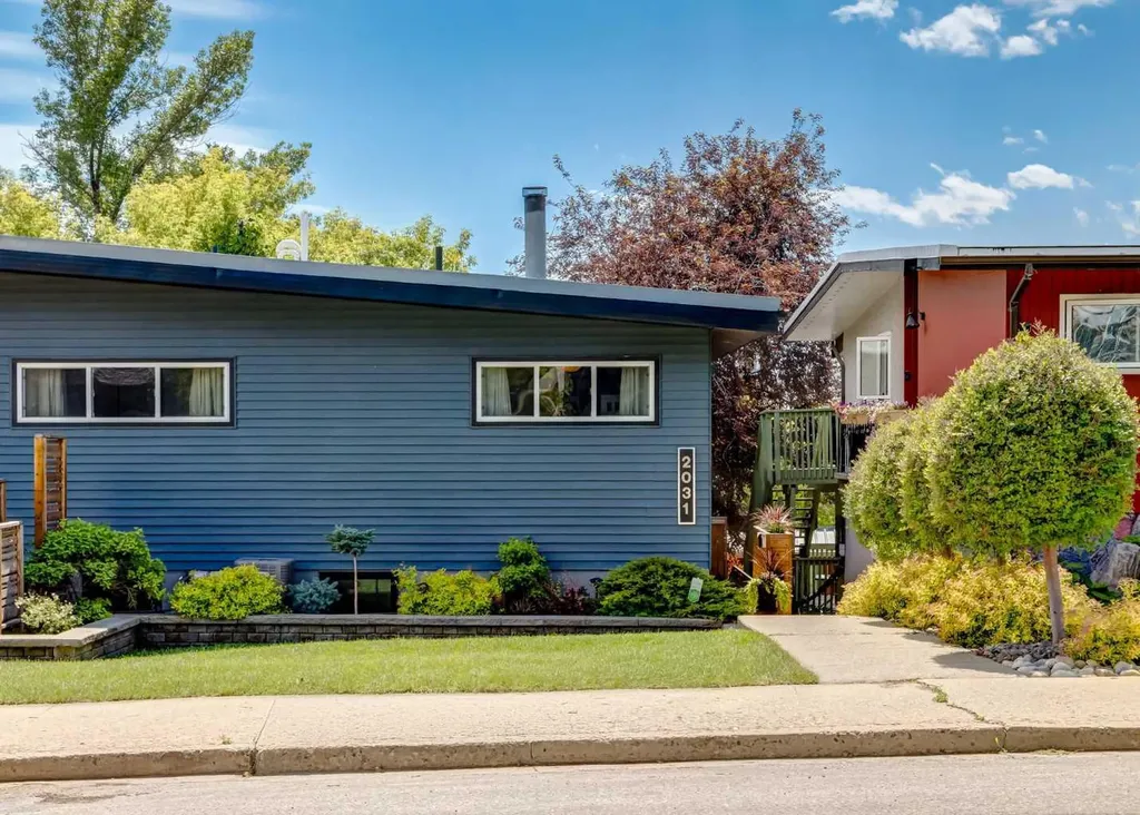 2031 30 Avenue SW Calgary AB T2T 1R3