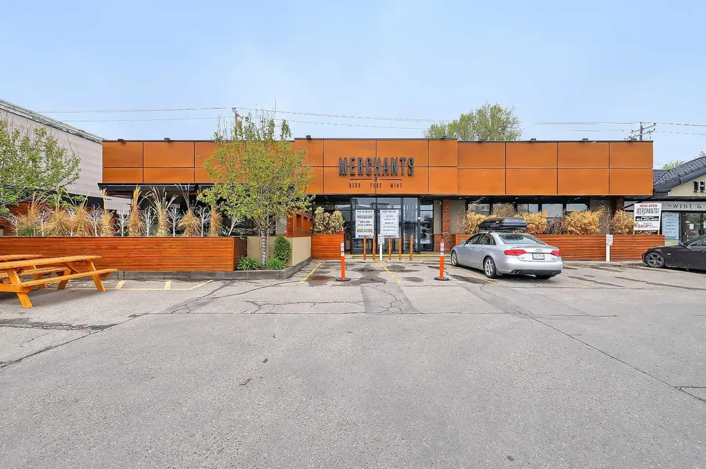2031 30 Avenue SW Calgary AB T2T 1R3