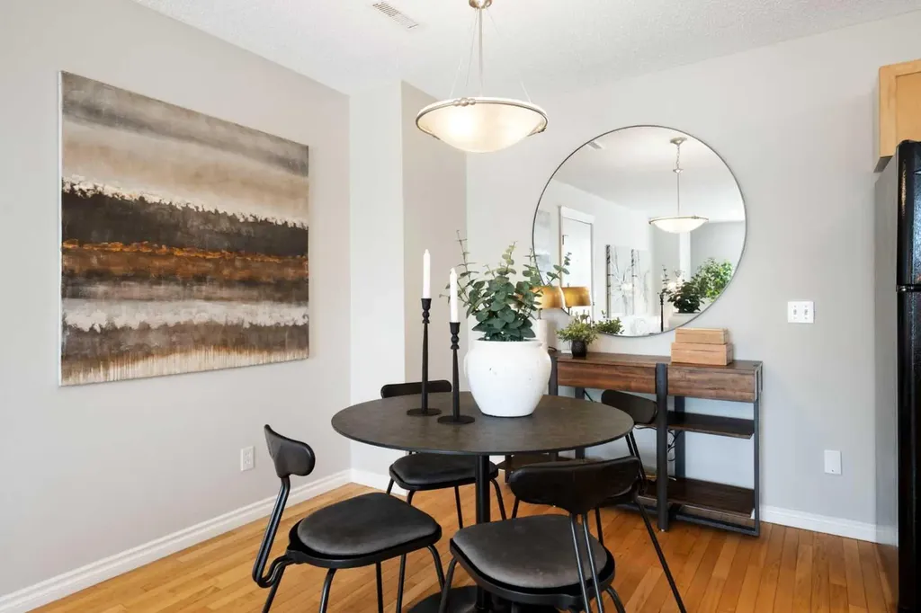 1540 29 Street NW Calgary AB T2N 4M1