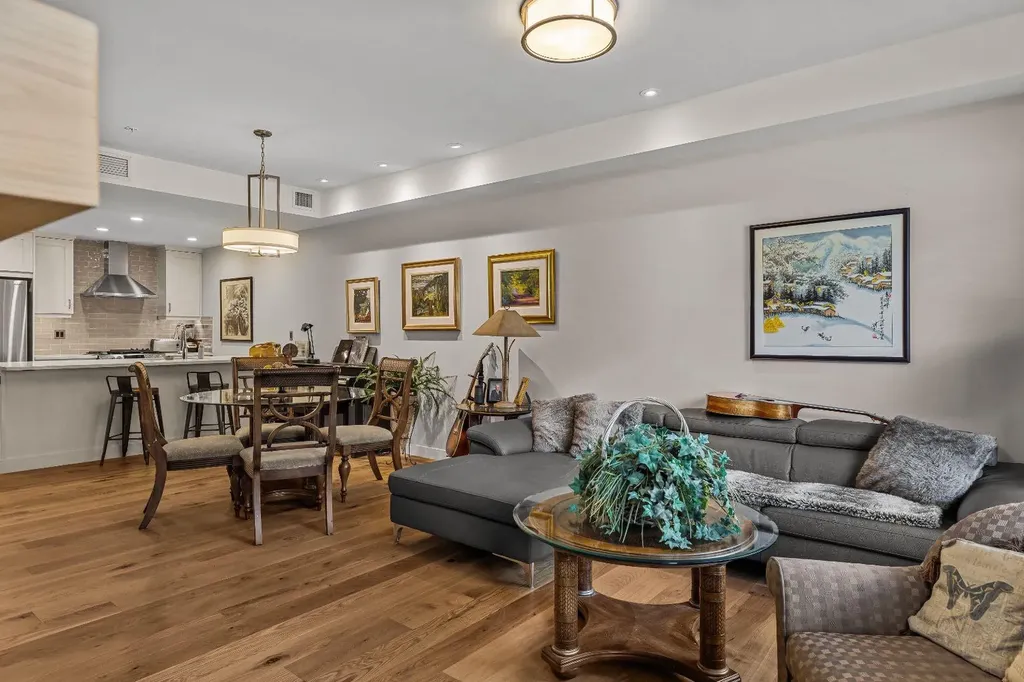 707 Spring Creek Drive Canmore AB T1W 0K7