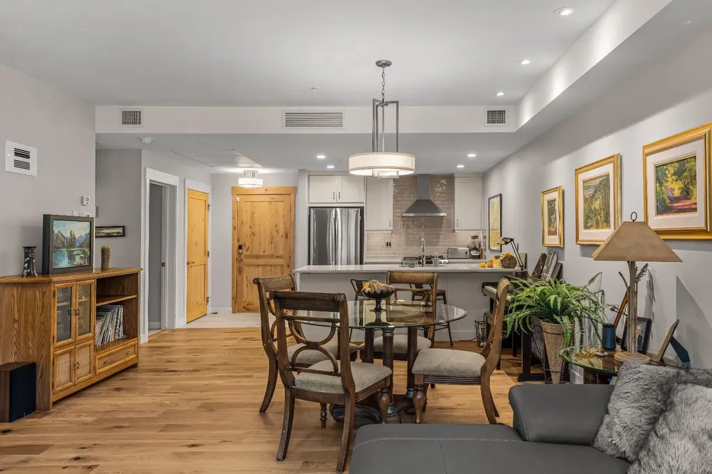 707 Spring Creek Drive Canmore AB T1W 0K7