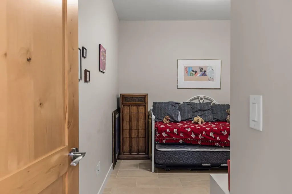707 Spring Creek Drive Canmore AB T1W 0K7