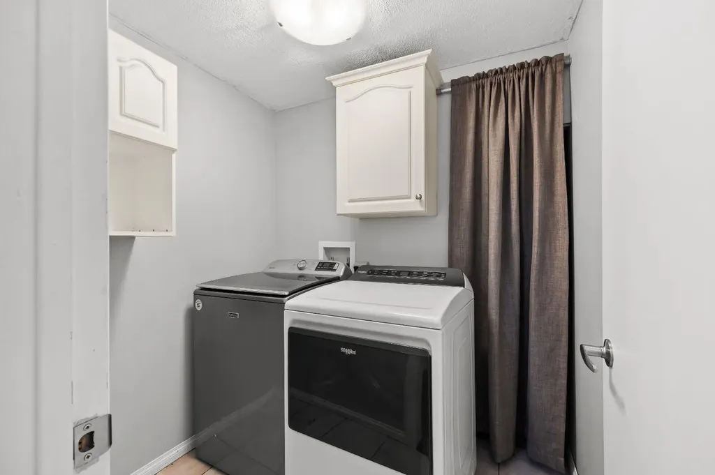 28 Templegreen Bay NE Calgary AB T1Y 4Z3