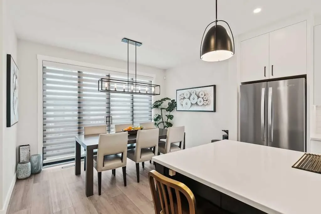 138 Discovery Drive SW Calgary AB T3H 6E9