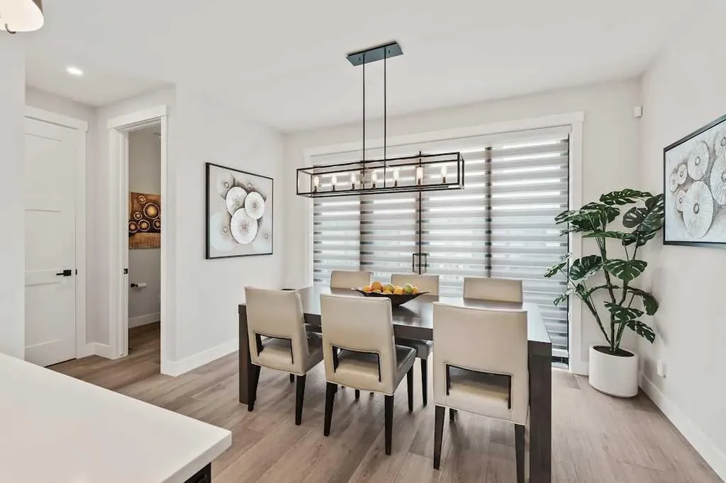 138 Discovery Drive SW Calgary AB T3H 6E9