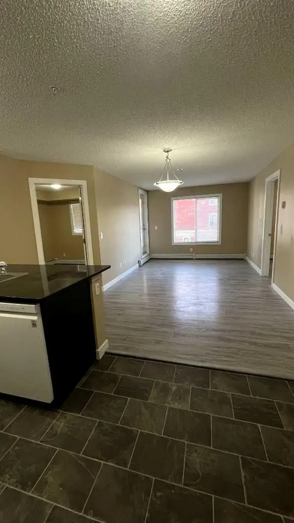 403 Mackenzie Way SW Airdrie AB T4B 3V7