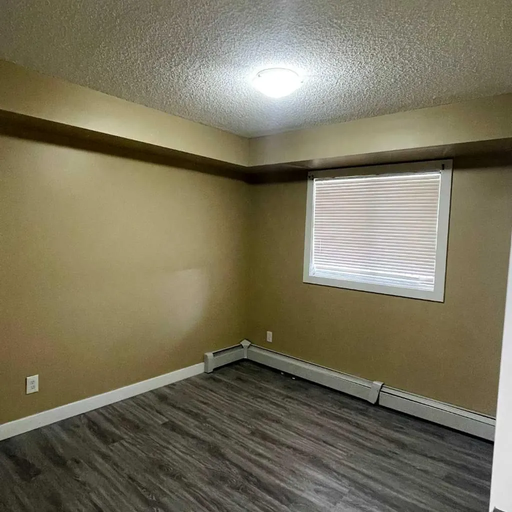 403 Mackenzie Way SW Airdrie AB T4B 3V7