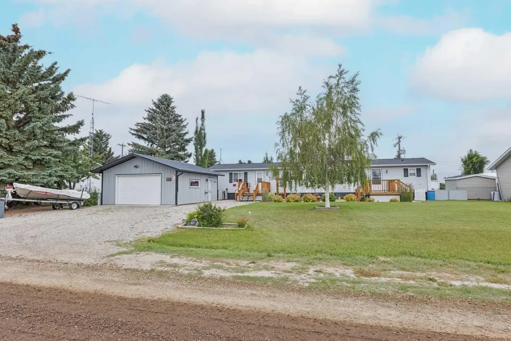 413 1 Avenue N Champion AB T0L 0R0