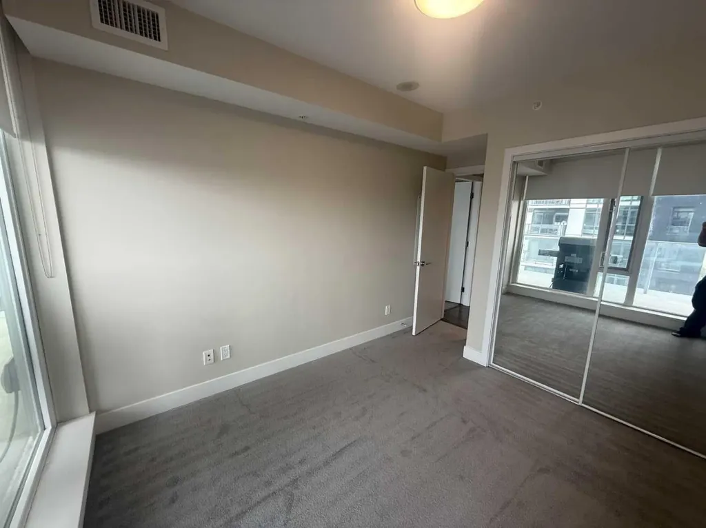519 Riverfront Avenue SE Calgary AB T2G 1K6