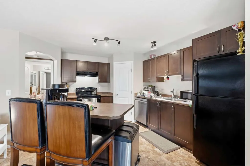 31 Jamieson Avenue Red Deer AB T4P 0H7