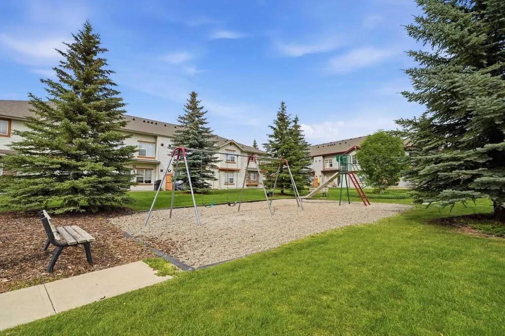 31 Jamieson Avenue Red Deer AB T4P 0H7