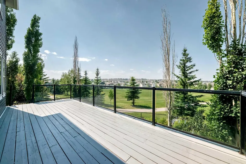 98 Panamount Villas NW Calgary AB T3K 0A4