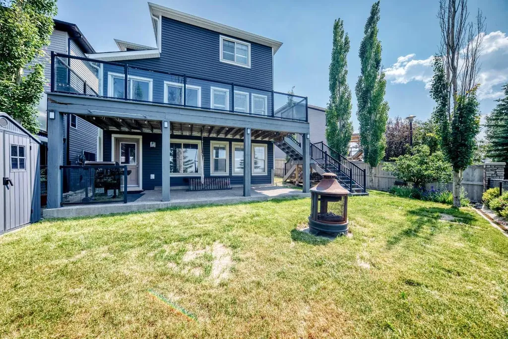 98 Panamount Villas NW Calgary AB T3K 0A4