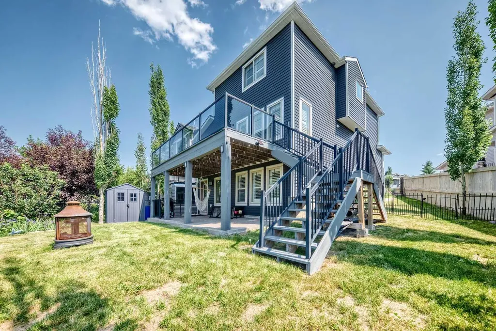 98 Panamount Villas NW Calgary AB T3K 0A4
