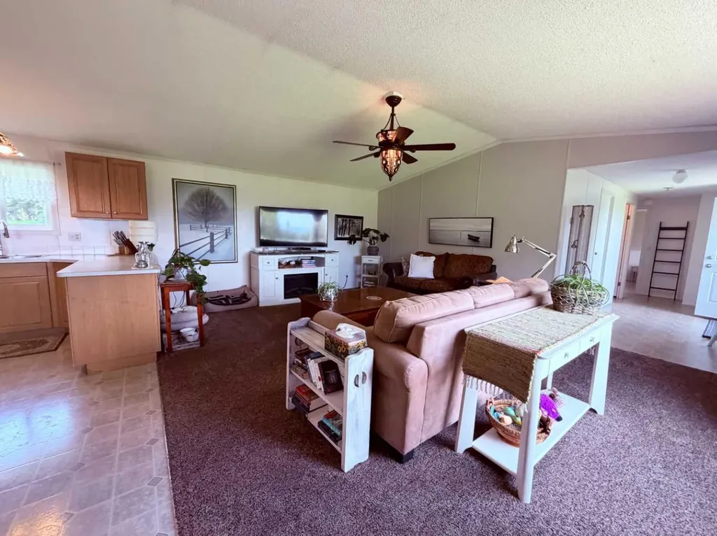 384062 Range Road 8-2 Rural Clearwater County AB T4T 1G3