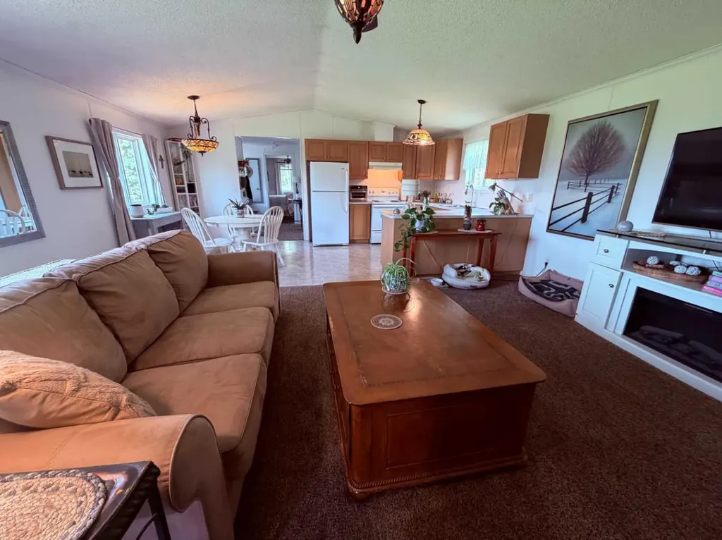384062 Range Road 8-2 Rural Clearwater County AB T4T 1G3