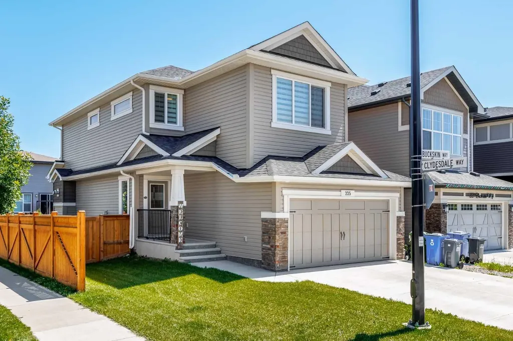 225 Buckskin Way Cochrane AB T4C 2R7